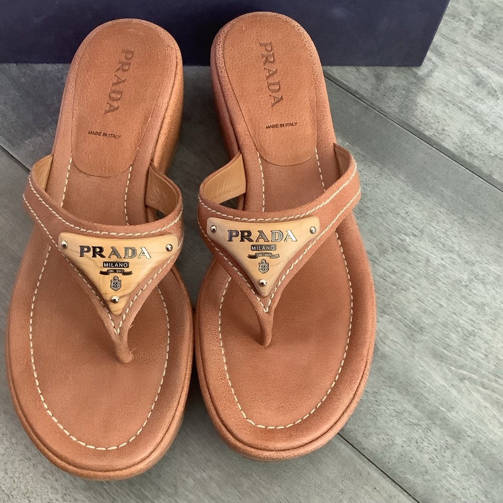 Auth. Prada logo T strap wedge sandals - Picture 2 of 6